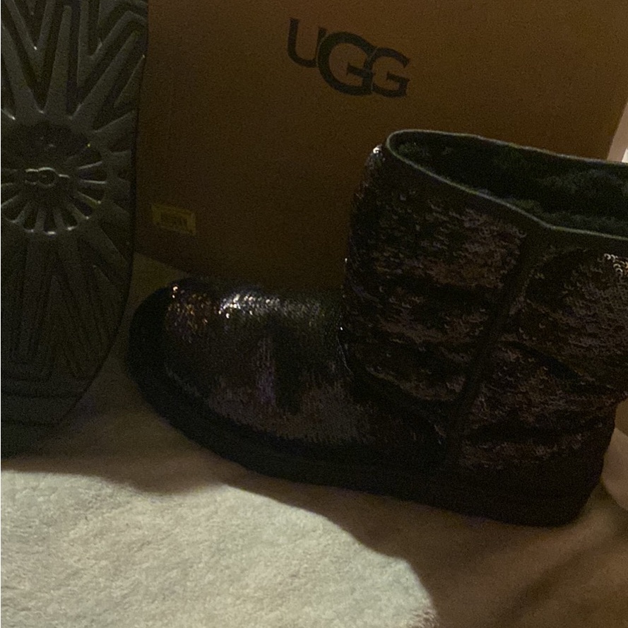Shiny Ugg